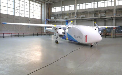 自主研制！新舟鸿鹄HH-200航空商用无人运输系统首架机下线